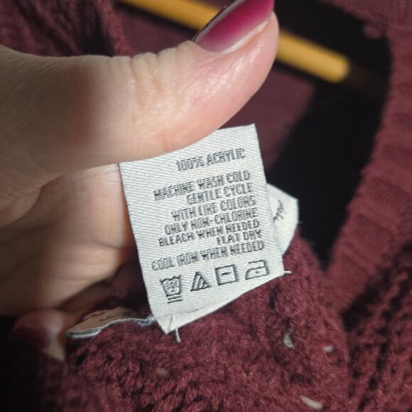 American Rag Medium Keyhole Cable Knit‎ Fringe Dress Burgundy Wine Winter Cozy - Picture 6 of 7